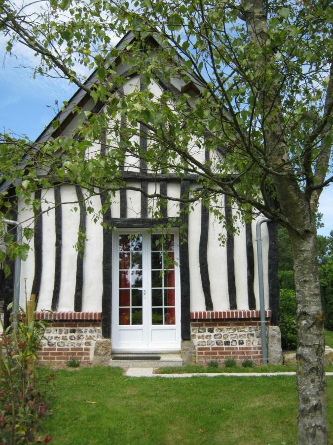 Gite Des Pins Penches Brunville Exterior photo
